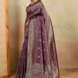 SHOPLANCE Ethnic Motifs Zari Silk Blend Heavy Work Banarasi Saree-picture-32