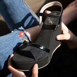 Shoetopia Solid Wedge Sandals - Black-picture-37