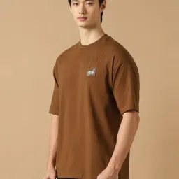 Peter England Brown Cotton Regular Fit T-Shirt image 3