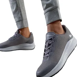 Neemans Men's Grey Training Shoes image 1