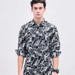 Iconic Black Regular fit Printed Shirt-image-3