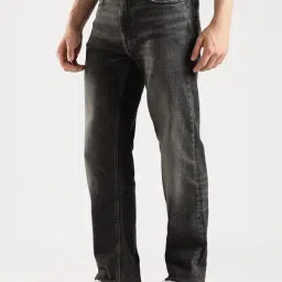Calvin Klein Jeans Charcoal Grey Cotton Regular Fit Jeans image 3