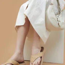 Ginger by Lifestyle Women's Beige Thong Sandals image 1