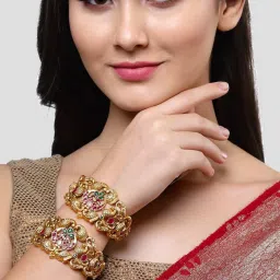 Karatcart Antique Gold-Plated Peacock Design Rajwadi Temple Bangles for Women - Set of 2 image 3