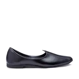 Action Men's Black Casual Juttis image 1