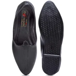Action Men's Black Casual Juttis image 3