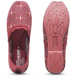 Asian Women's FLAIR-02 SPL Mehroon Jutti image 4