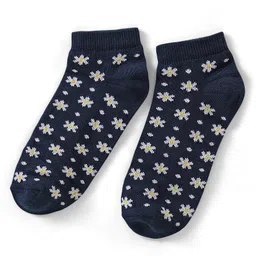 Pine Kids Cotton Spandex Knit Ankle Length Socks with Snow Flakes Design Pack Of 3 - Snow White & Yellow image 4