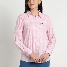 Lee Pink Checks Regular Fit Shirt image 1