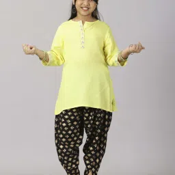 Kiddopanti Kids Lime Yellow Embroidered Kurta image 3