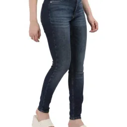 Calvin Klein Jeans Womens Solid Skinny Jeans image 4