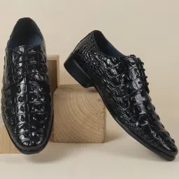Mochi Men Black Derby Shoes image 1