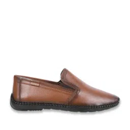 Mochi Men's Tan Casual Loafers-picture-23