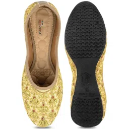 Desi Colour Women's Golden Ethnic Juttis image 3