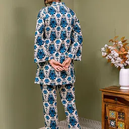 Claura Women Printed Night suit image 5