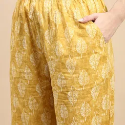 Kryptic Pack Of 2 Pure Cotton Mid-Rise Lounge Pants image 3