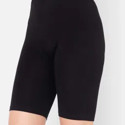 Clovia Black Cotton Cycling Shorts image 3
