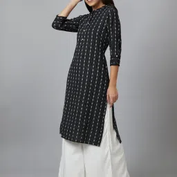 Globus Black Cotton Striped Straight Kurta image 3