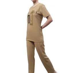 Vimal Jonney Beige Printed T-Shirt With Trackpants image 3