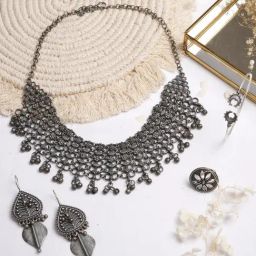 Teejh Pitara Collection Rutwa Silver Oxidized Jewellery Set-picture-15