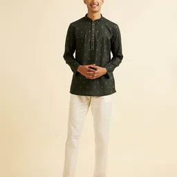 Manyavar Ethnic Motifs Woven Design Mandarin Collar Thread Work Short Kurta image 2