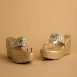 Eridani Women's Amari Gold Kolhapuri Sandals-image-0