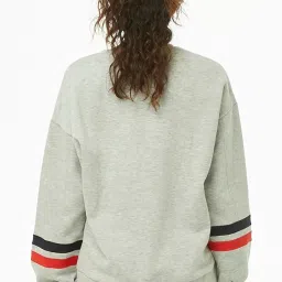 Forever 21 Heather Grey Graphic Print Sweatshirt image 2