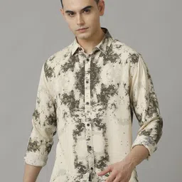 Voi Jeans Men Slim Fit Floral Opaque Printed Casual Shirt-picture-31