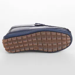 Cute Walk by Babyhug Loafer With Textured Design - Navy Blue image 5
