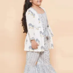 AJ Dezines Kids Grey Cotton Printed Kurta Set image 3