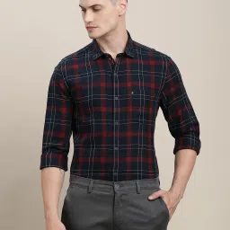 Turtle Navy Blue Slim Fit Checks Shirt image 1
