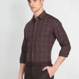 Arrow New York Chocolate Brown Cotton Slim Fit Checks Shirt image 3