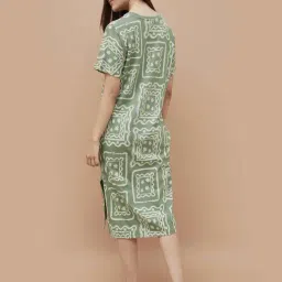 Ginger By Lifestyle Medium Olive Cotton Regular Fit Printed Sleepewear Dress image 2
