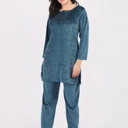 Duchess Women Supersoft Velvet Printed Nightsuit-picture-11