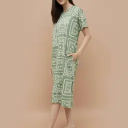 Ginger By Lifestyle Medium Olive Cotton Regular Fit Printed Sleepewear Dress image 4
