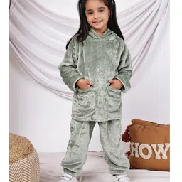 NEUDIS Fleece Knit Full Sleeves Fur Detailed Hoodie & Trousers Set - Green-picture-20