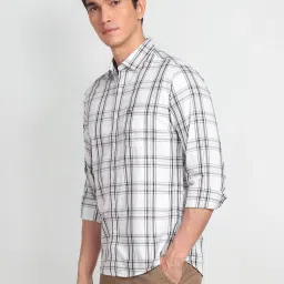 Arrow Sport White Cotton Slim Fit Checks Shirt image 3