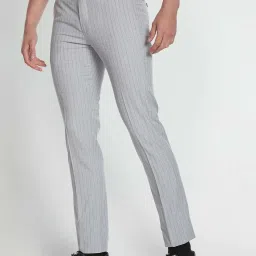 Arrow Light Grey Regular Fit Check Flat Front Trousers image 3