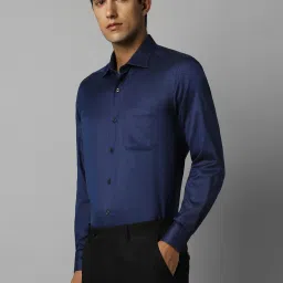 Louis Philippe Permapress Navy Cotton Regular Fit Texture Shirt image 3