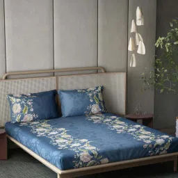 DDecor Blue Cotton 145 TC King Bedsheet with 2 Pillow Covers image 1