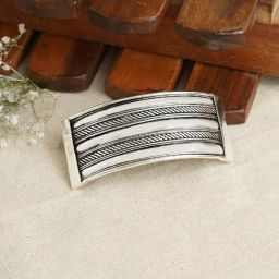 Teejh Jasleen Silver Lossy Hair Barrette-picture-19