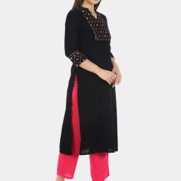 Mustard Navy Embellished Straight Kurta image 4