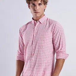 HERE&NOW Men Spread Collar Checked Casual Shirt-picture-35