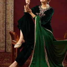 Janasya Women Yoke Design Regular Sequinned Velvet Kurta with Trousers & With Dupatta image 2