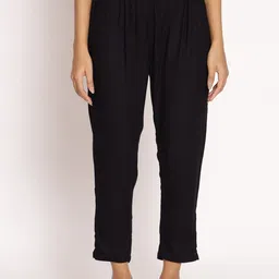 Shree Floral Printed Keyhole Neck Regular Liva A-Line Kurta with Trousers image 5