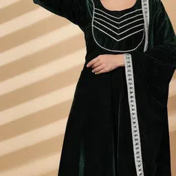 Moda Rapido Women Embroidered Velvet Kurta With Palazzo & Dupatta image 2