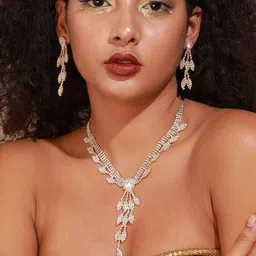 SOHI Silver Plated Designer Party Necklace image 4