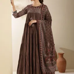 GULMOHAR JAIPUR Women Ethnic Motifs Printed Empire Mirror Work Pure Cotton Kurta Set image 3