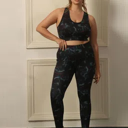 Soie Printed Sports Bra & Leggings Co-Ords image 1