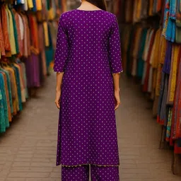 JANOI Women Ethnic Motifs Printed Regular Kurta with Palazzos image 4